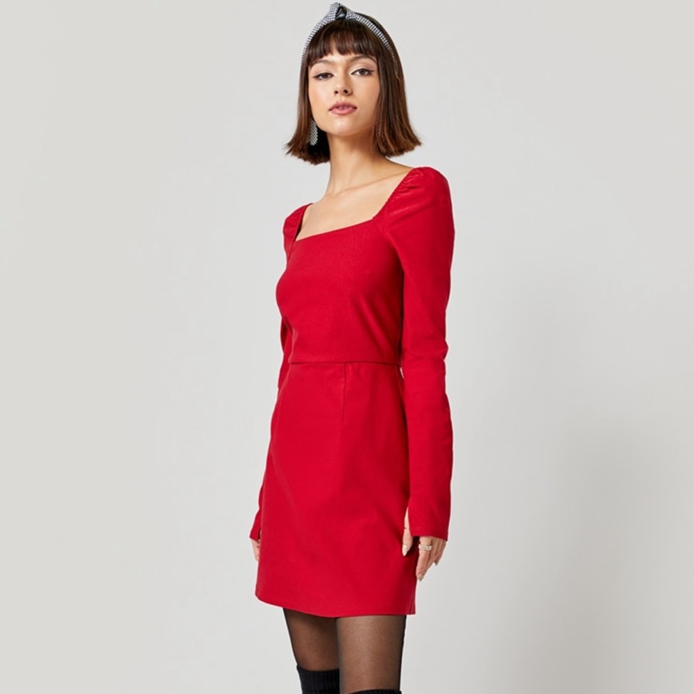 Francesca’s Hazel Square Neck Flare Mini Dress